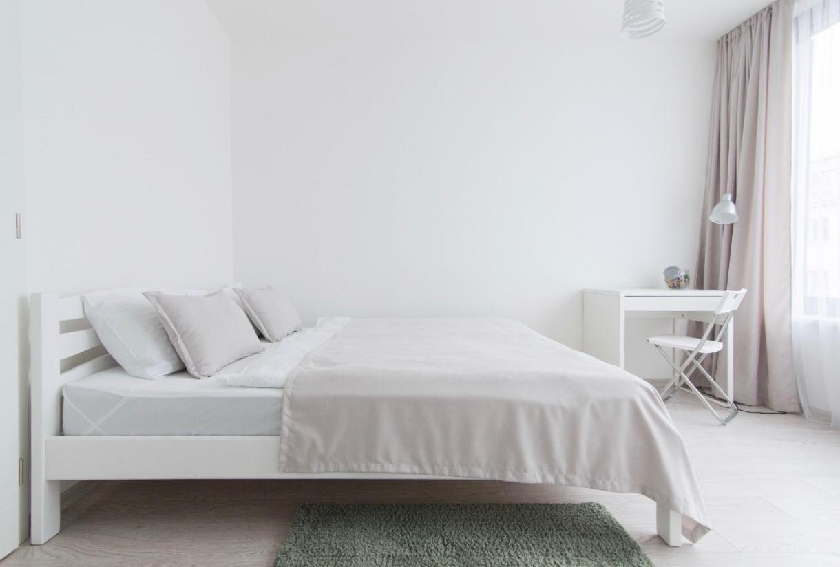 Free Parking In Garage Karolina Plazza, New Cosy Studio With All You Need Prag Exterior foto